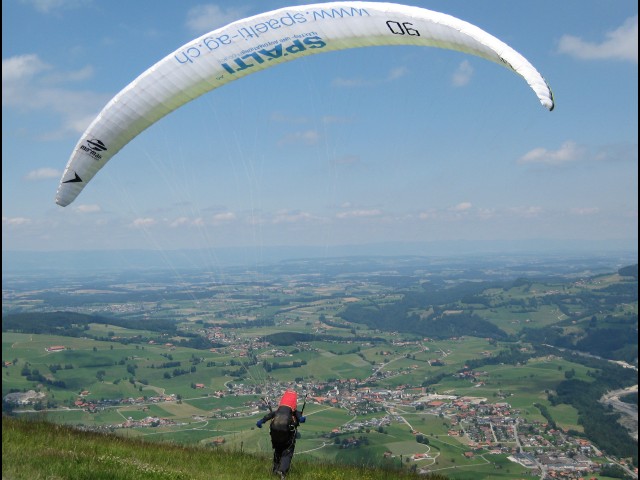 fliegen beim gurli Plaffeien